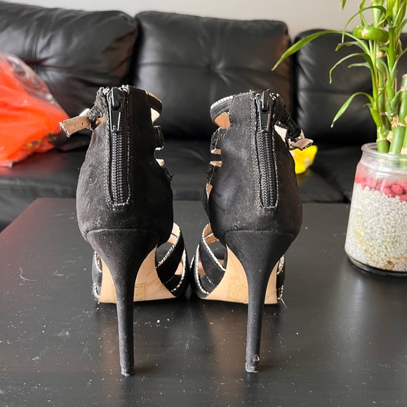 Call it Spring strappy heels - Picture 4 of 4